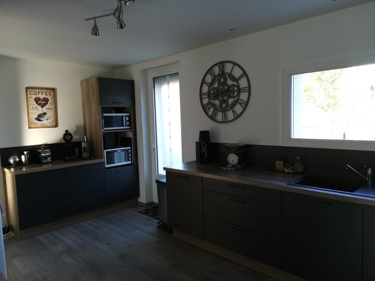 La Ferme De Pham Bed & Breakfast Belberaud Екстериор снимка